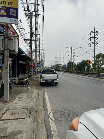 ขายที่ดินเปล่า เนื้อที่ 9 ไร่ ติดถนนใหญ่ ใกล้ซอยนาทอง ถนนบางกรวย-ไทรน้อย บางบัวทอง นนทบุรี ZT487