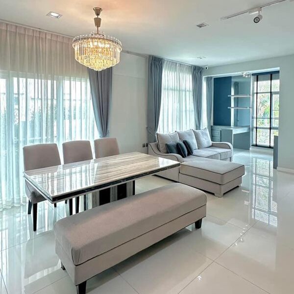 For Sale บ้านเดี่ยว โครงการ มัณฑนา westgate อยู่ตรงข้ามเซ็นทรัลเวสต์เกต ใกล้รถไฟฟ้า โทร 065-5639565