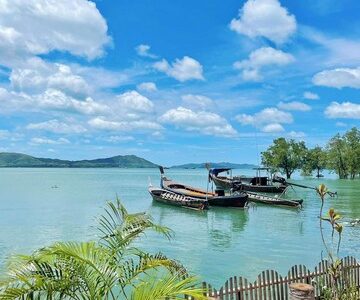 ขายที่ดินติดทะเล ใกล้สนามบินภูเก็ต ที่ดินสวย หมู่ 2 ต.ไม้ขาว อ.ถลาง ภูเก็ต Beach front land for sale phuket