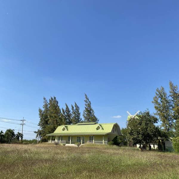 เซ้งรีสอร์ท +ห้องสัมมนา ชัยภูมิ อำเภอเมือง ติดถนนชัยภูมิ-สีคิ้ว ได้เฟอร์นิเจอร์ อุปกรณ์และเครื่องใช้ไฟฟ้าทุกอย่าง ติดต่อไลน์ rattapakz