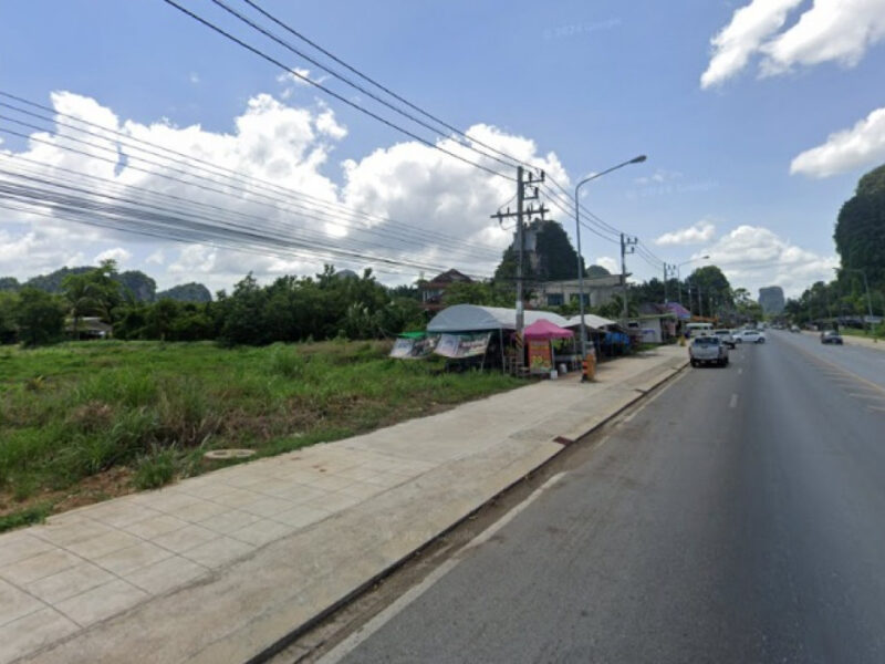 ขาย ที่ดิน ติดถนนอ่าวลึก-แหลมสัก 6 ไร่ 1 งาน 82 ตร.วา เหมาะทำโกดังออฟิศ หรือจัดสรรทำโครงการ