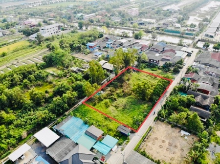 ขาย ที่ดิน คลองห้าตะวันออก ซอยจำรัส 380 ตร.วา แปลงสวยสี่เหลี่ยม เข้าซอยเพียง 80 เมตร ถนนลาดยาง หน้ากว้าง 45 เมตร เหมาะทำโกดัง สร้างบ้าน