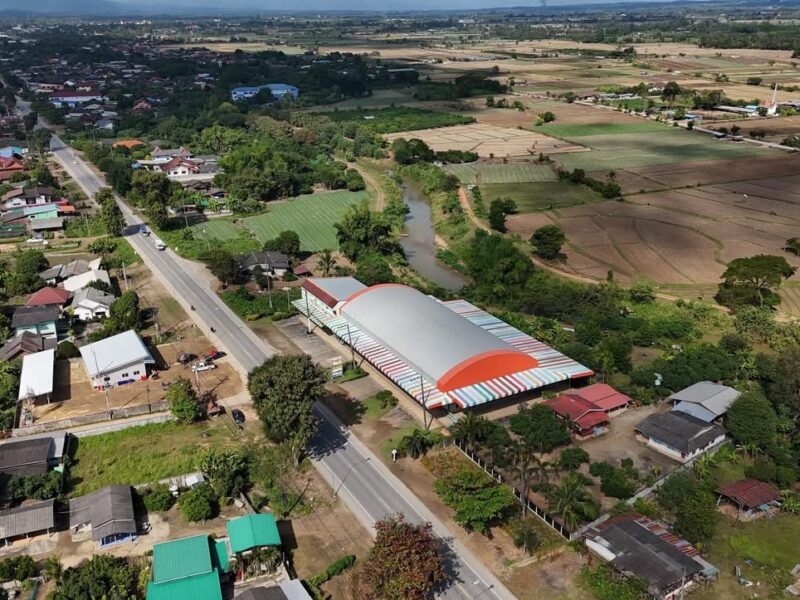 ขายโรงงานเมทัลชีสและอาคารพาณิชย์ 3.5 ชั้น 5 คูหา ทำเลสุดคุ้ม