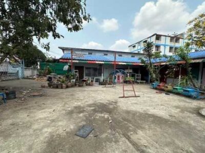 ขายด่วน ที่ดิน 183 ตร.ว. รวม 2 โฉนด ทำเลทอง ซอยพหลโยธิน 58