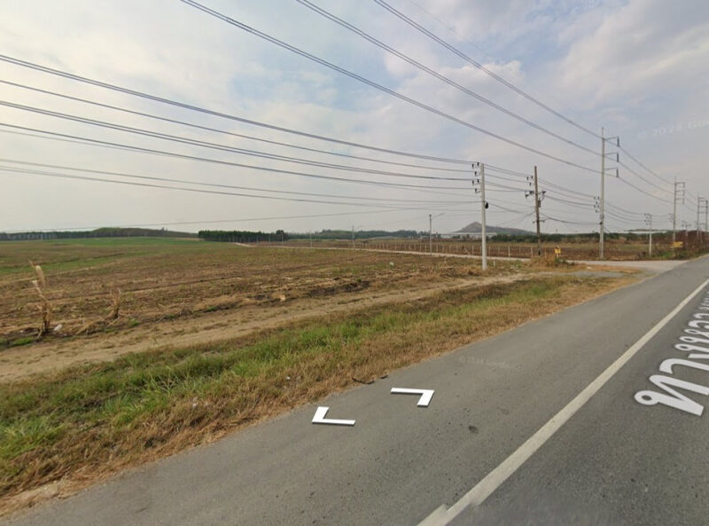 ขาย ที่ดิน ME372 แปลงใหญ่ ทำเลดี ติดถนน 331 หนองอิรุณ บ้านบึง ชลบุรี . 179 ไร่ 39 ตรว ใกล้นิคมโรจนะหนองใหญ่ ท่าเรือแหลมฉบัง เพียง 50 Km.