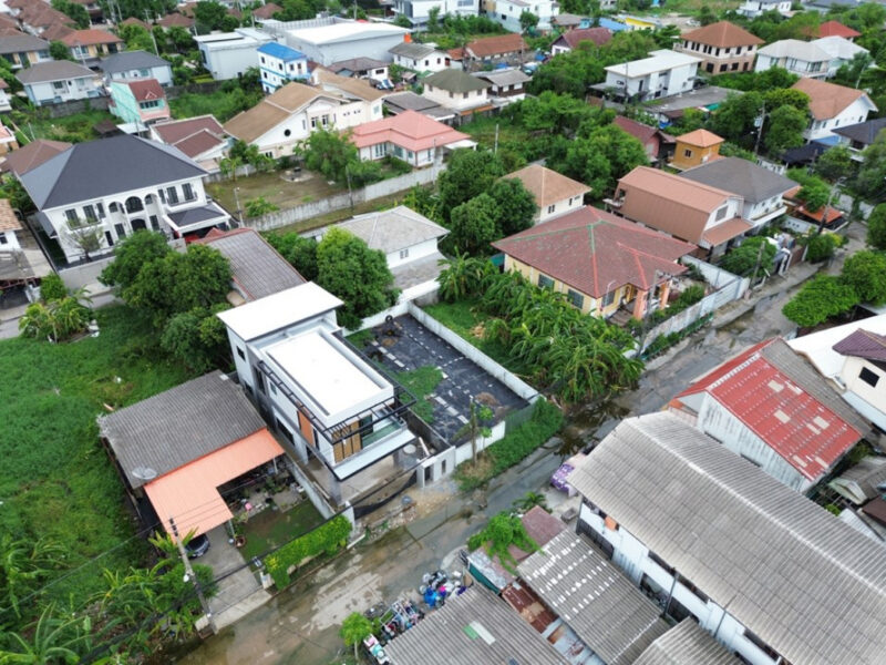 ขาย ที่ดิน รามอินทรา 65 แยก 2-4-6 49.9 ตร.วา ใกล้สถานีรถไฟฟ้าวัชรพลและรามอินทรา กม.6 แปลงสี่เหลี่ยมสวย เหมาะสร้างบ้าน