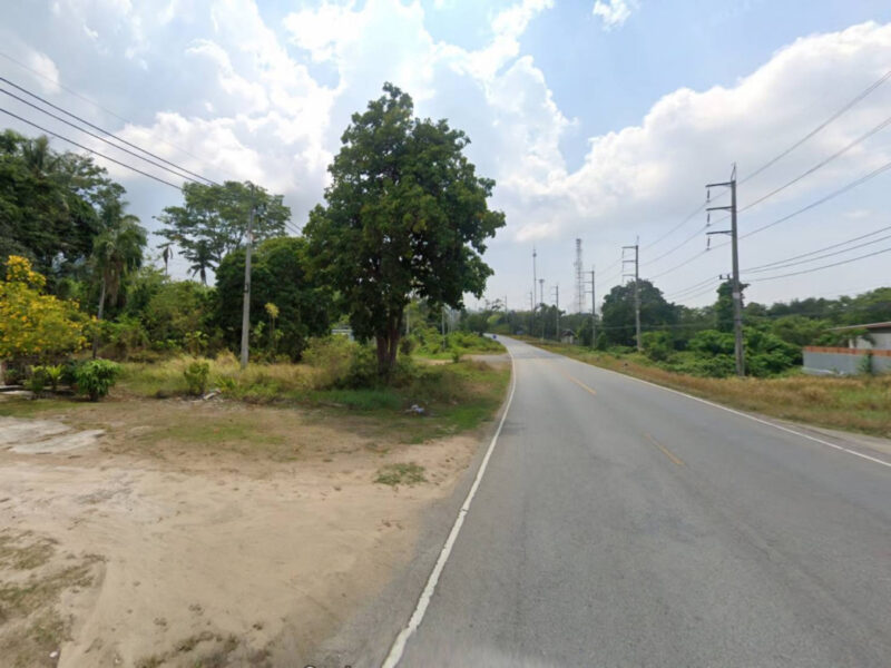 ขายที่ดิน ภูเก็ต ป่าคลอก 3.8 ไร่ ติดถนนใหญ่ 4 เลนส์ สายท่าเรือ-เมืองใหม่ ใกล้ทะเล สนามกอล์ฟ รพ.บำรุงราษฎร์ เหมาะทำโครงการพูลวิลล่า รีสอร์ท