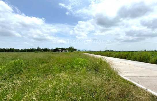 ขาย ที่ดิน ME376 ทำเลดี ราคาถูกสุดในย่านนี้ หนองอิรุณ บ้านบึง ชลบุรี . 50 ไร่ ใกล้เขตอุตสาหกรรมอาหารสยาม นิคมอมตะชลบุรี2 ถนน 331 เพียง 3 Km.