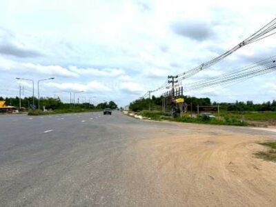 ขาย ที่ดิน ME376 ทำเลดี ราคาถูกสุดในย่านนี้ หนองอิรุณ บ้านบึง ชลบุรี . 50 ไร่ ใกล้เขตอุตสาหกรรมอาหารสยาม นิคมอมตะชลบุรี2 ถนน 331 เพียง 3 Km.