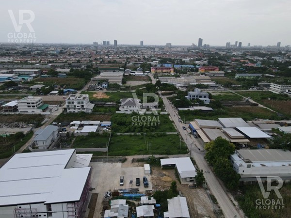 ขายที่ดินแปลงสวย แบ่งล็อคขาย ติดถนนซอยเฉลิมพระเกียรติ ร.9 ซอย 30 แยก 19