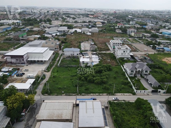 ขายที่ดินแปลงสวย แบ่งล็อคขาย ติดถนนซอยเฉลิมพระเกียรติ ร.9 ซอย 30 แยก 19