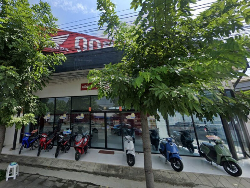 ขายที่ดินพร้อมสิ่งปลูกสร้าง 111 ตร.ว. ซอยแก้วประกาศิต 2 ติดถนนสุขาภิบาล 5