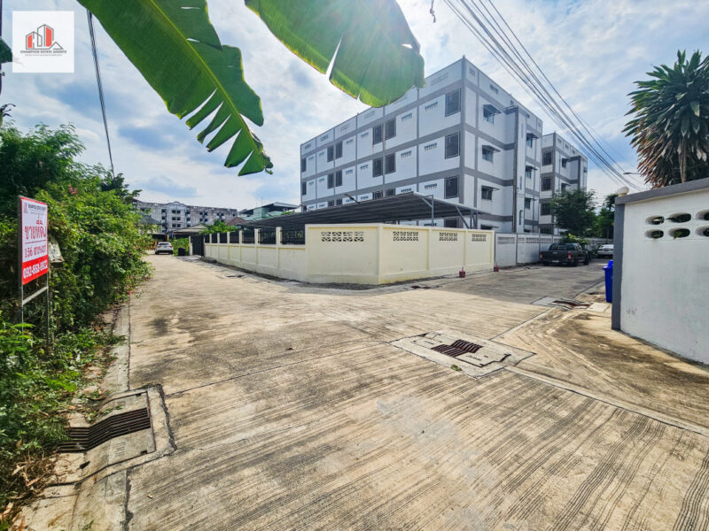 ขาย ที่ดิน ทำเลดี-เข้าออกหลายเส้นทาง ถ.สรงประภา ใกล้สนามบินดอนเมือง 1 งาน 56 ตรว