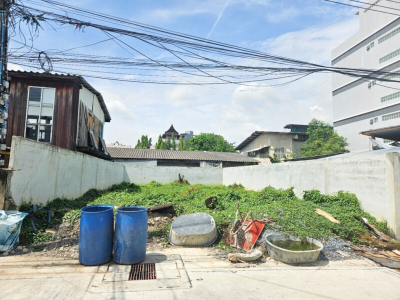 ขาย ที่ดินเปล่า 45 ตร.วา ซ.ลาดพร้าว 80 แยก 14 (ซ.เครือคล้าย 2) เหมาะสร้างที่อยู่อาศัย