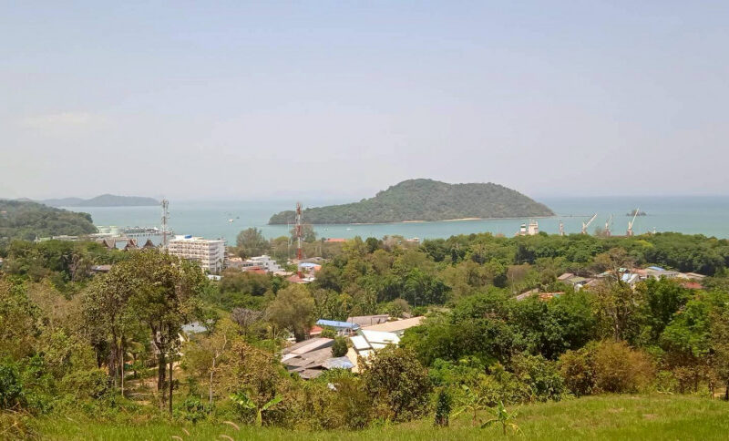 ขายที่ดินภูเก็ต 16-2-33.3 ไร่ ซอยนาคราช ใกล้ถนนศักดิเดช และหาดอ่าวยน