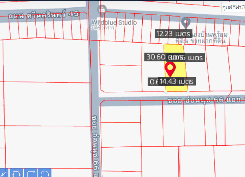 ขาย ที่ดิน นอกหมู่บ้านจัดสรร ไม่ต้องเสียค่าส่วนกลาง ที่ดินถมแล้ว ซอย 45 ศรีนครินทร์ 104 ตรว ระยะ 1 กม.ถึงสถานีรถไฟฟ้า ศรีนครินทร์ ซอย38.