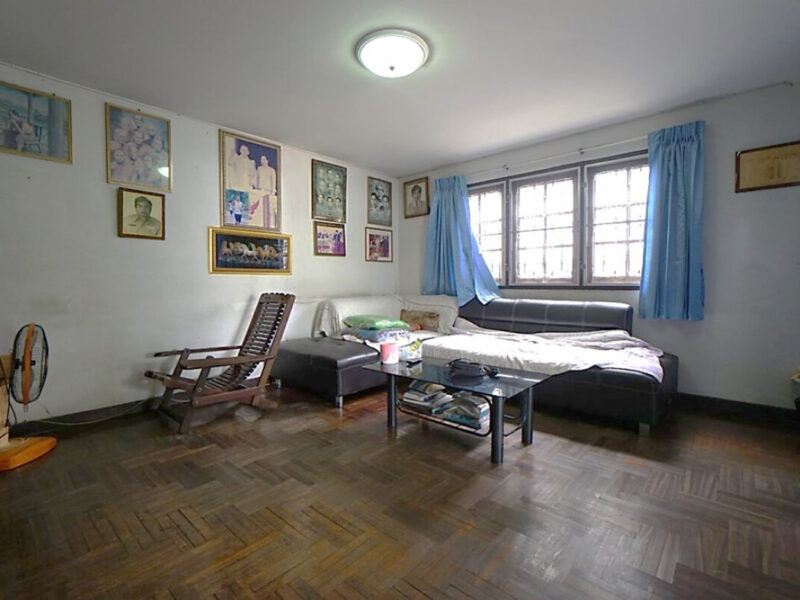 ขาย ที่ดิน บางซื่อ พร้อมบ้านและหอพัก 126 ตร.วา ทำเลใจกลางเมือง ซ.สะพานขวา ใกล้ MRT เตาปูน เหมาะสร้างอพาร์ตเมนต์หรือที่พักอาศัย