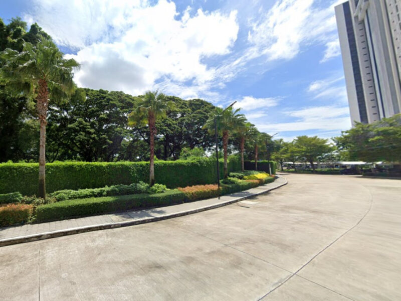 ขาย ที่ดิน ใกล้ทะเล บางพระ ศรีราชา ติดถ.สุขุมวิท ปากซอย 20 ขนาด 26 ไร่ 1 งาน 76.5 ตร.วา เหมาะลงทุนคอนโดใกล้ทะเล