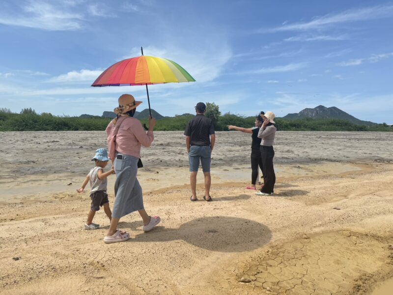 ที่ดินสามร้อยยอด