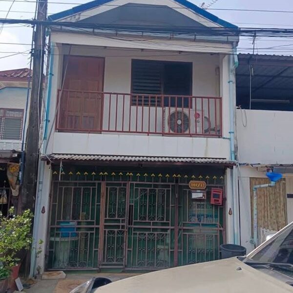 ให้เช่า บ้านเดี่ยว ซ.ปิยนนท์ คลอง 3 ลำลูกกา ปทุมธานี 4,000 บาทต่อเดือน โทร 083-7727472