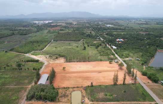 ขาย ที่ดิน ขายที่ดินจัดสรร วิวภูเขา ใกล้โครงการช่างหัวมัน จังหวัดเพชรบุรี 1 งาน 1 ตรว