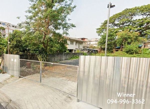 ขายด่วน! ที่ดินกลางกรุง ย่านห้วยขวาง ทำเลดี ราคาน่าลงทุน แปลงสวย ใกล้ MRT เพียง 5 นาที Tel 094-9963362