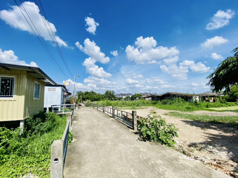 ขาย ที่ดิน บางใหญ่ เสาธงหิน เนื้อที่ 1 ไร่ 1 งาน 22 ตรว