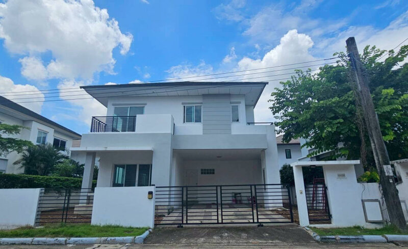 ขายบ้าน 65.8 ตร.ว. หมู่บ้านณุศาศิริ วงแหวน-พระราม 9 ใกล้ ร.ร.นานาชาติเวลลิงตัน
