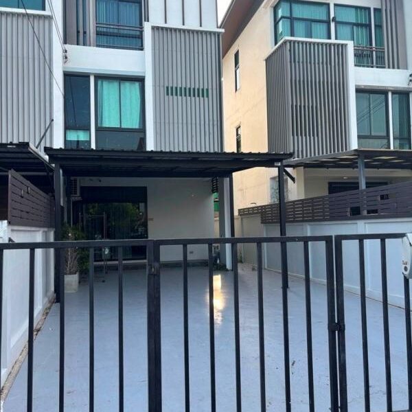 ขายบ้าน โครงการ cozy สตรีวิทยา2 โฮมออฟฟิศ 36 ตรว 3ชั้น จอดรถ4คัน ลาดพร้าว เลียบด่วน เกตรนวมินทร รัชดา 32 โชคชัย4 วังหิน โทร 0973329989