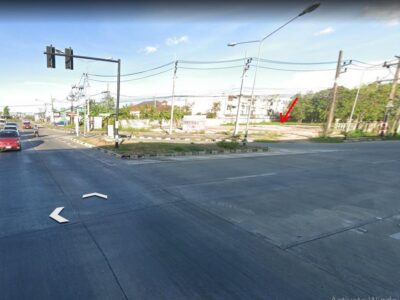 ขายที่ดินทำเลทอง 897 ตร.ว. ใจกลางหาดใหญ่ ติดสี่แยกควนลัง