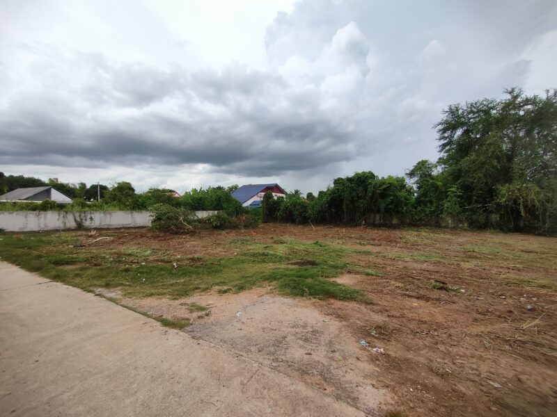 ที่ดิน ใกล้เลี่ยงเมืองนครสวรรค์ 999,900