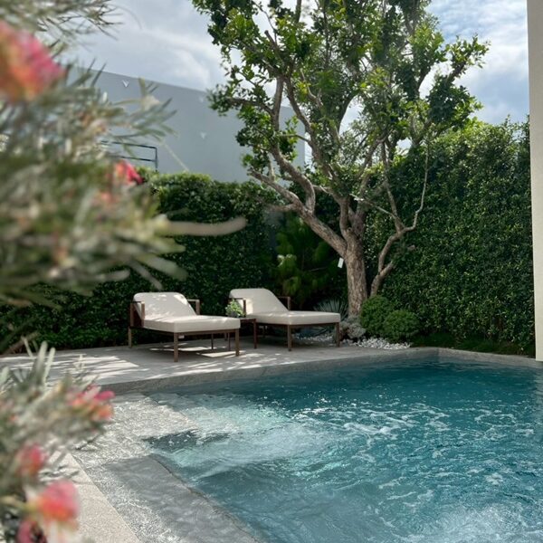 VIVE กรุงเทพกรีฑาตัดใหม่ ใกล้ รร.นานาชาติ บ้านเดี่ยว 3ชั้น 4ห้องนอน พร้อม Glass House ดีไซน์ใหม่ล่าสุด โทร 0818119186