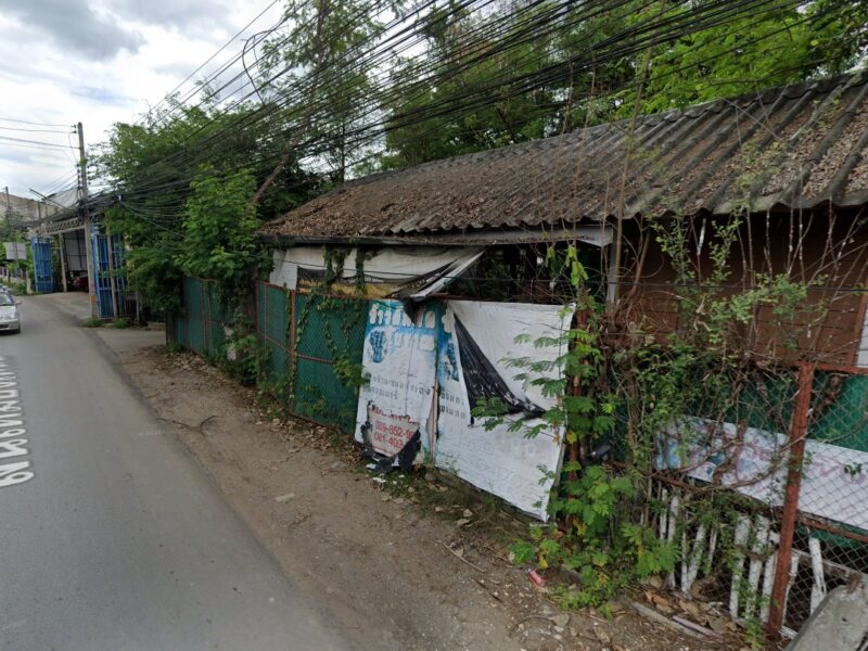 ขายที่ดินลำพูน 207 ตร.ว. ติดถนน ใกล้เมือง เหมาะปลูกบ้าน