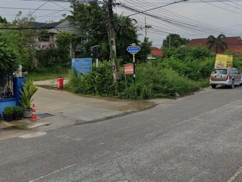 ขายที่ดินพร้อมบ้าน บ้านฉาง ระยอง ทำเลดี ติดถนนประชุมมิตร