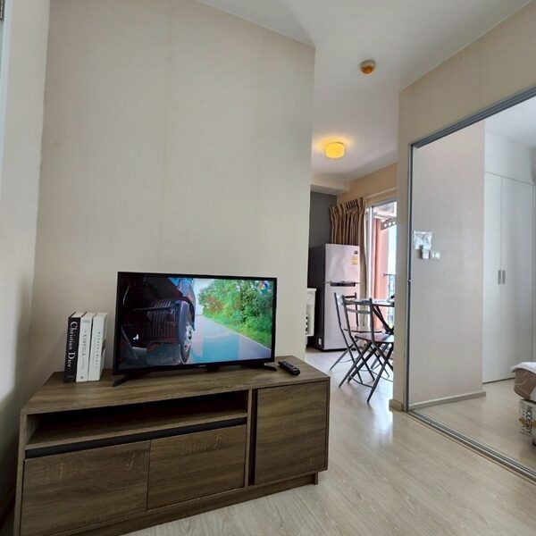 ขาย คอนโด พลัม รังสิต ม.กรุงเทพ เฟอร์ครบ ชั้น 5 ตึก B เฟอร์นิเจอร์ ครบครัน พร้อมอยู่ โทร 098-5426951