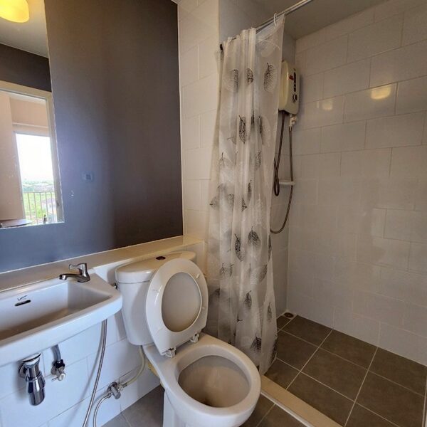 ขาย คอนโด พลัม รังสิต ม.กรุงเทพ เฟอร์ครบ ชั้น 5 ตึก B เฟอร์นิเจอร์ ครบครัน พร้อมอยู่ โทร 098-5426951