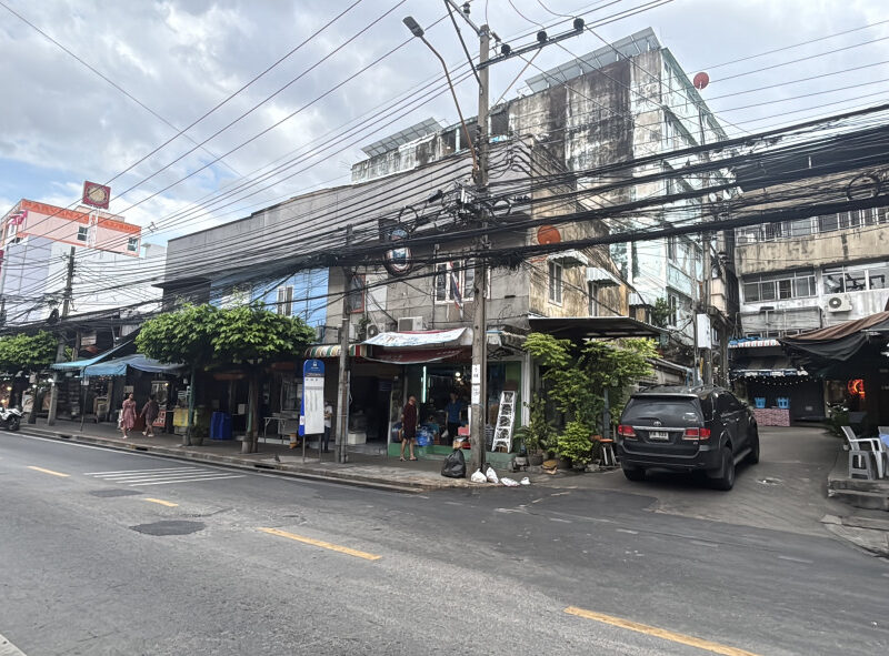 ขาย ที่ดิน สาทร 3 สวนพลู เนื้อที่ 1 ไร่ 2 งาน 55.5 ตรว