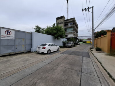 ขาย ที่ดิน ซอยบางแวก 120 ขนาด 2 ไร่กว่า ใกล้ ถ.บางแวกแค่ 50 ม. DD
