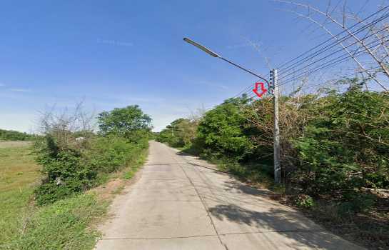 ขายที่ดินนครสวรรค์ 4 ไร่ 3 งาน 40 ตร.ว. ติดถนนเขาไม้เดน ใกล้เมืองโบราณโคกไม้เดน