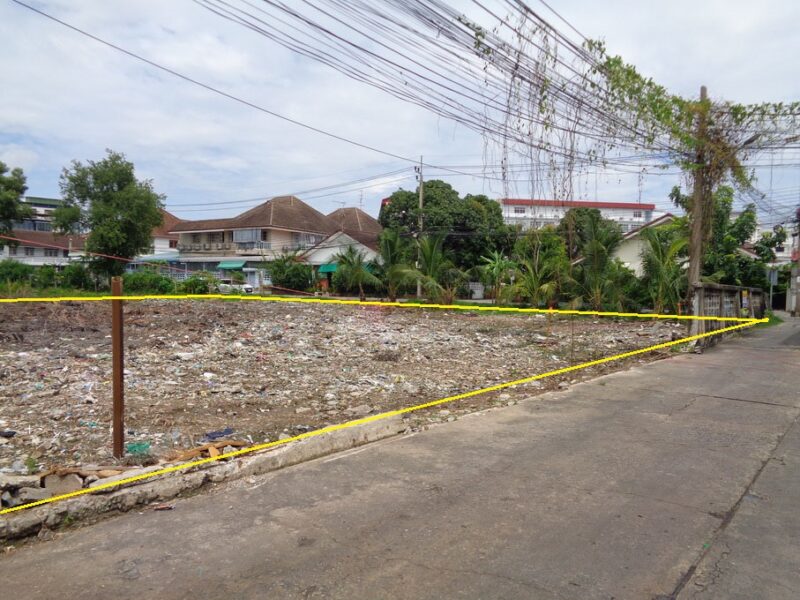 🚩 ขาย ที่ดิน 1 ไร่ แปลงหัวมุม ถนนจักกะพาก ตรงข้ามโรงพยาบาลสมุทรปราการ เข้าซอยเพียง 180 เมตร