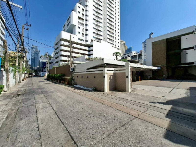 ขาย ที่ดิน ซอยสุขุมวิท 10 ขนาด 475 ตร.วา ใกล้ถ.สุขุมวิทแค่ 400 ม. CC