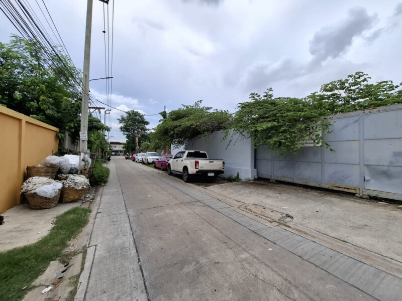 ขาย ที่ดิน ซอยบางแวก 120 ขนาด 2 ไร่กว่า ใกล้ ถ.บางแวกแค่ 50 ม. DD