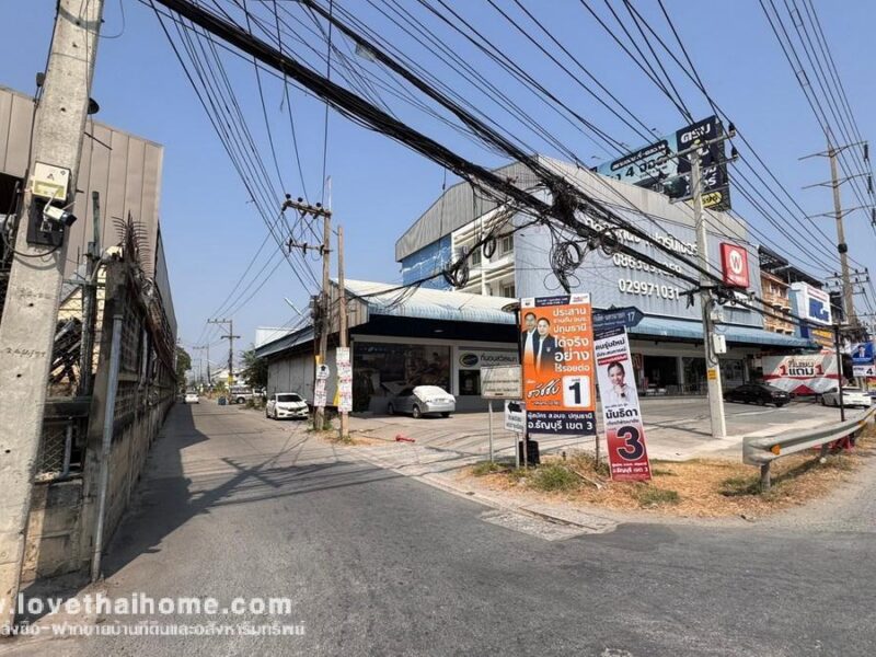 ขายที่ดิน ถนนรังสิต-นครนายก17 พื้นที่ 100 ตรว. ใกล้ห้างฟิวเจอร์พาร์ค รังสิต แปลงสวย ราคาถูกในย่านนั้น