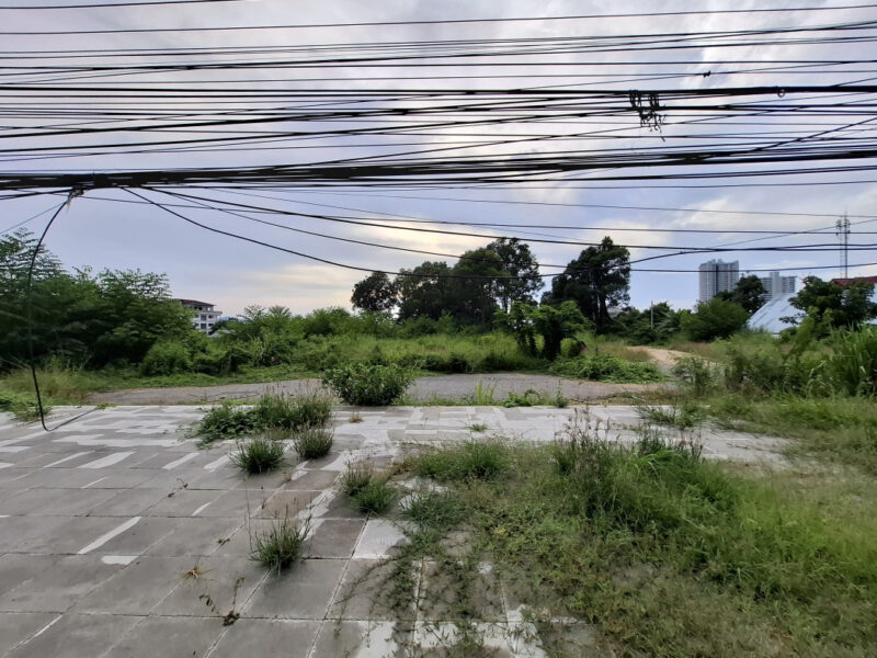 ขายที่ดิน ริมถนนสุขุมวิท นาจอมเทียน พัทยา 10 ไร่ เหมาะทำคอนโด โรงแรม CC