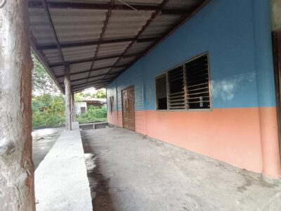 ที่ดินพร้อมบ้าน+อาคารเปล่าอักหนึ่งหลัง