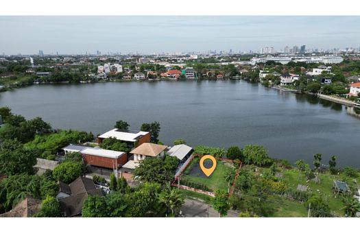 ขายที่ดินเปล่าติดทะเลสาบ หมู่บ้านสัมมากร รามคำแหง 110