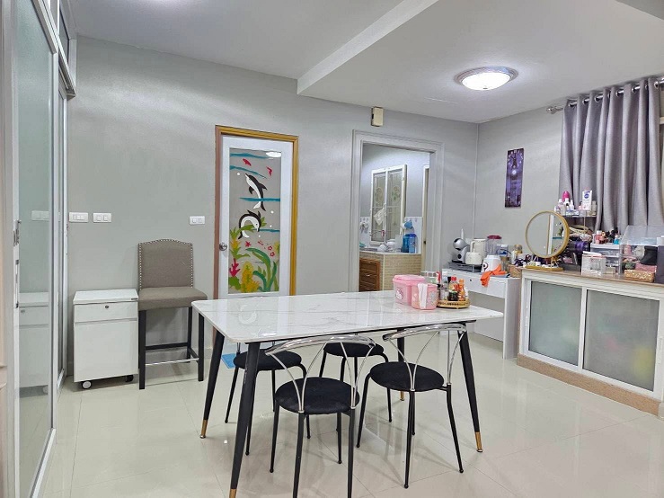 ขายบ้านด่วน หมู่บ้านพฤกษาวิลเลจ 2 บ้าน 2 ชั้น พร้อมเข้าอยู่