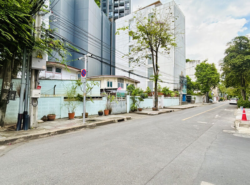 ขาย ที่ดิน สาทร นราธิวาส 15 เนื้อที่ 82 ตรว