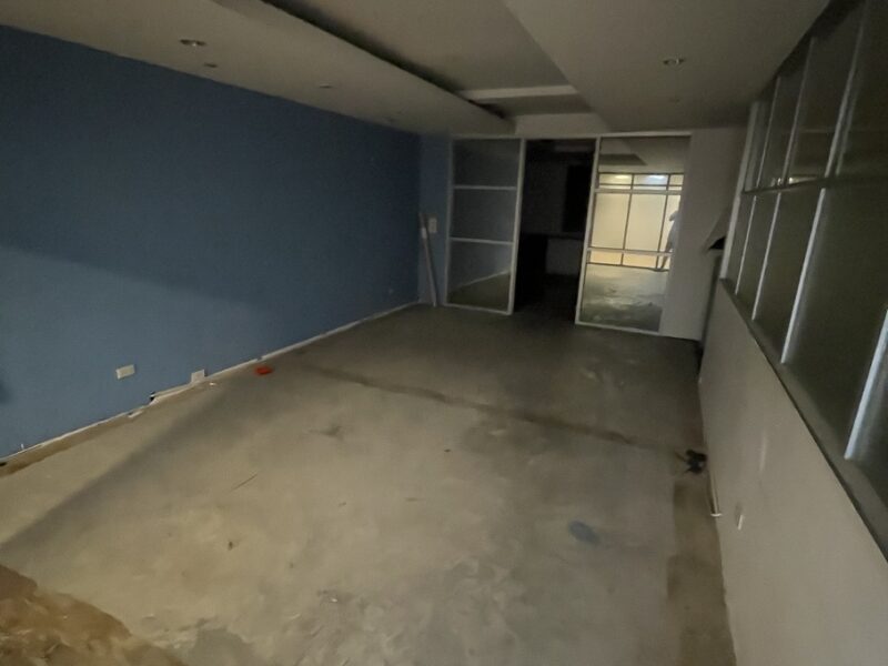 ปล่อยเช่าตึกสามชั้น ย่าน rca สามารถเลือกชั้นเช่าได้