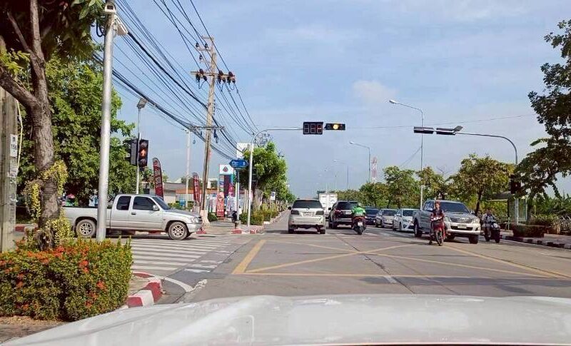 ขายที่ดินหลังสนามหลวง 2 เนื้อที่ 1 ไร่ ติดถนนคอนกรีต ถมสูงกว่าถนน ซ.ทวีวัฒนา 9 เขตตลิ่งชัน กทม.